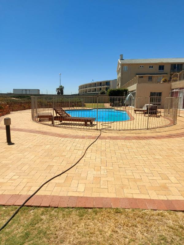 To Let 2 Bedroom Property for Rent in Lagoon Beach Western Cape